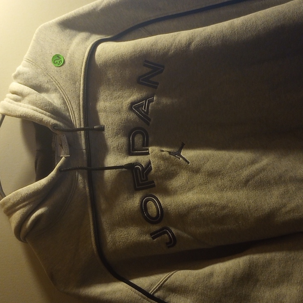 Jordan Sweater Size Large